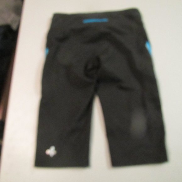 Black Old Navy Running Capris Size Small - Picture 4 of 6